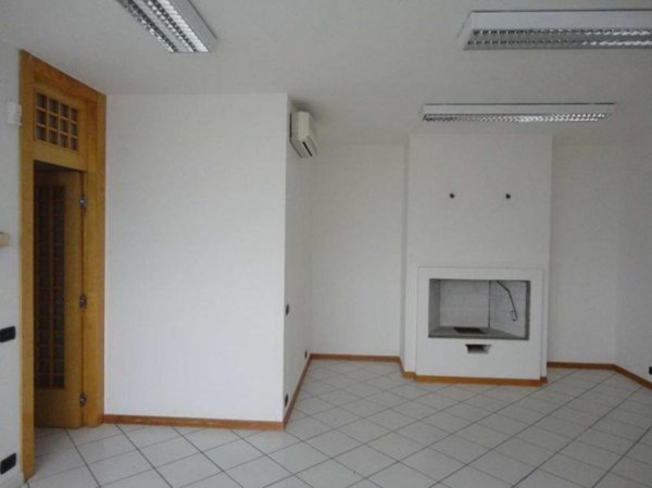 ufficio in affitto a Vigonza in zona Peraga