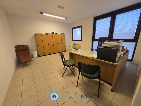 ufficio in affitto a Vigonza in zona Peraga
