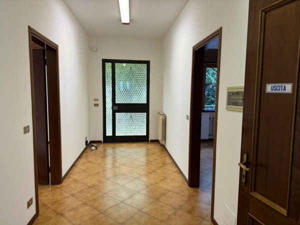ufficio in affitto a Villa del Conte