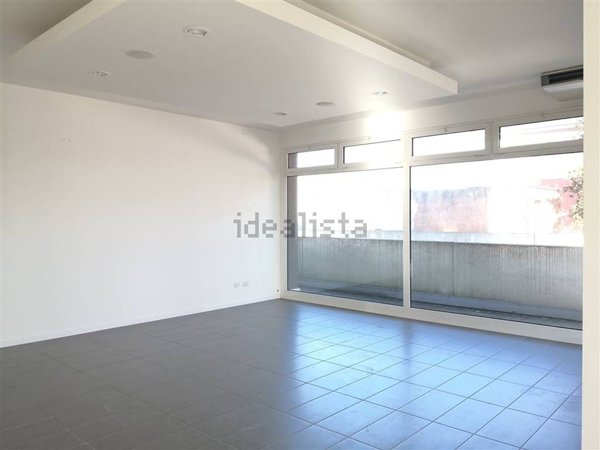 negozio in affitto a Villafranca Padovana