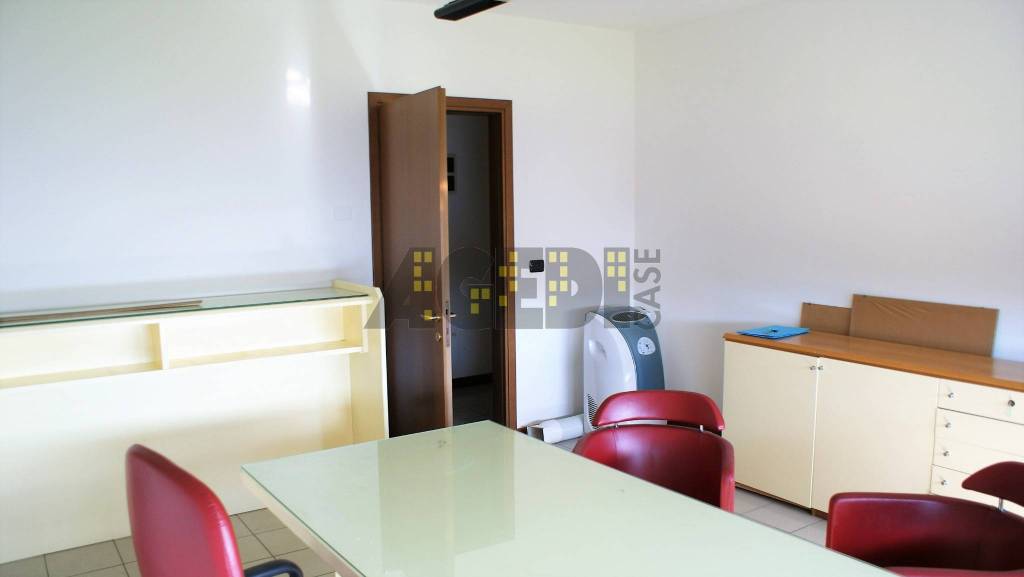 appartamento in affitto a Due Carrare