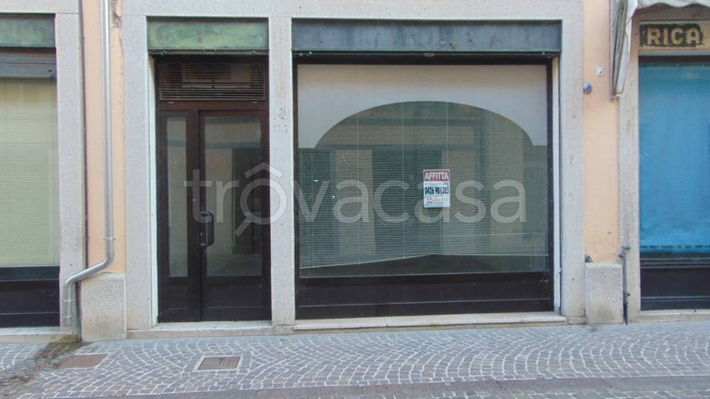 appartamento in affitto ad Adria