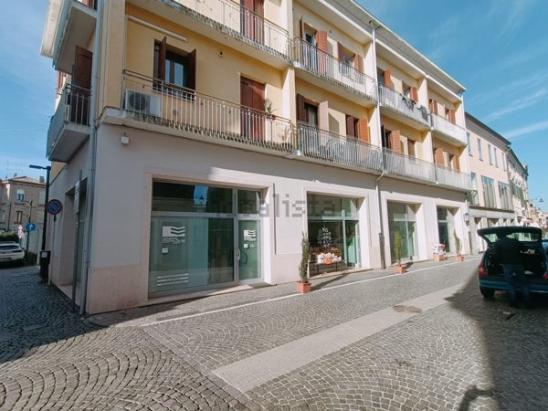 ufficio in affitto ad Adria
