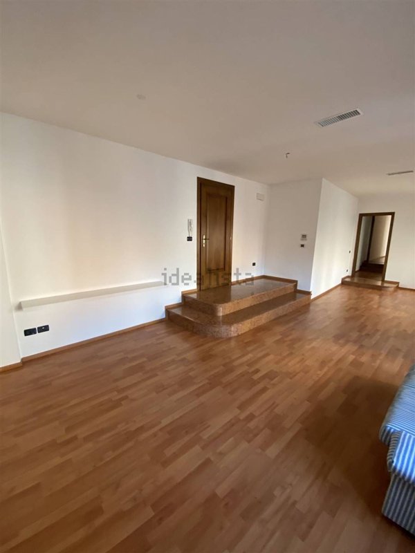 appartamento in affitto ad Adria