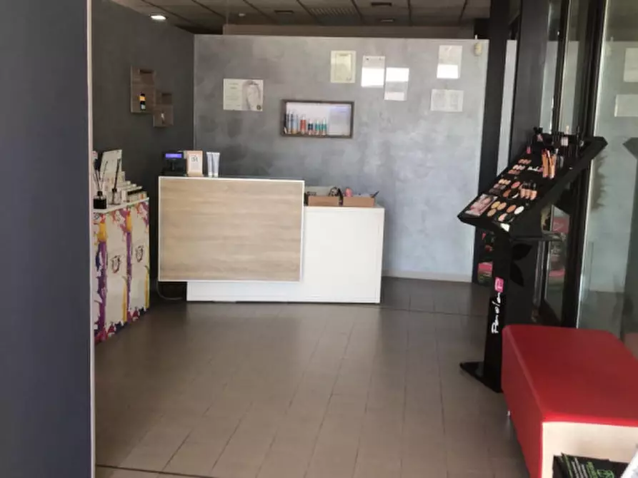 negozio in affitto a Badia Polesine