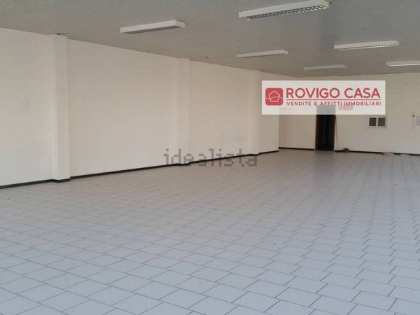 locale di sgombero in affitto a Ceregnano