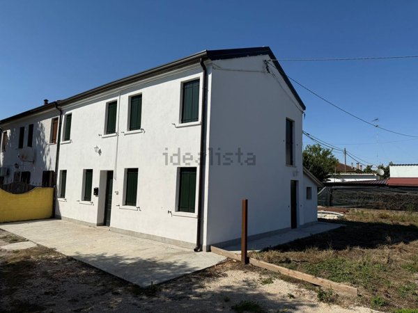 appartamento in affitto a Lendinara