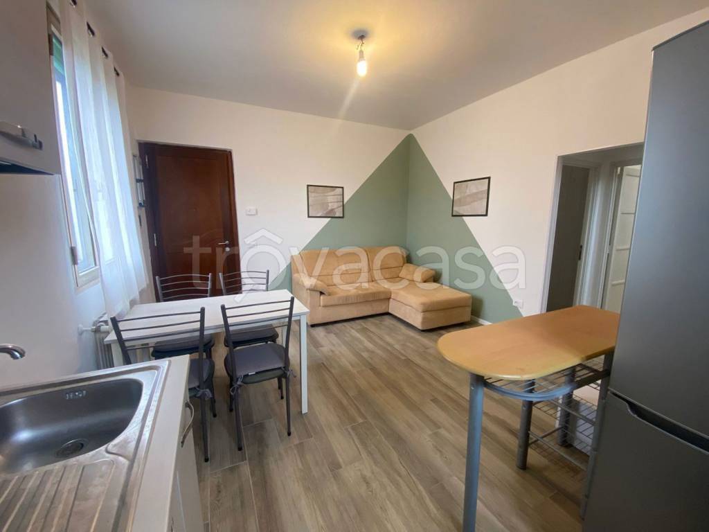 appartamento in affitto a Lendinara