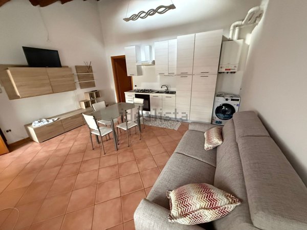 appartamento in affitto a Lendinara in zona Rasa