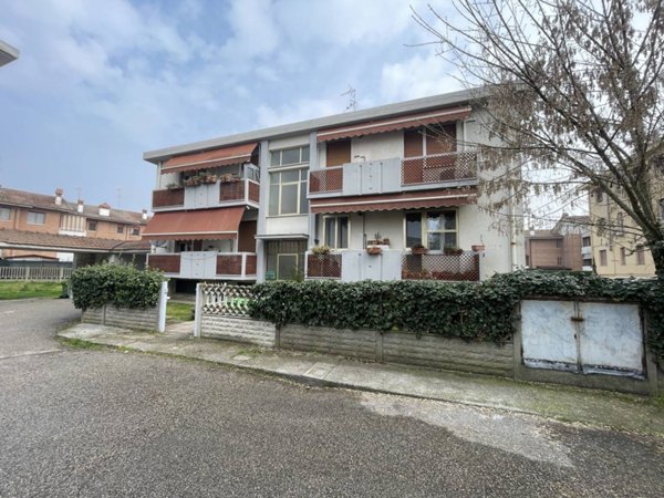 appartamento in affitto ad Occhiobello in zona Santa Maria Maddalena