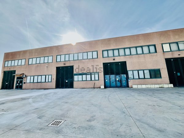 capannone in affitto ad Occhiobello