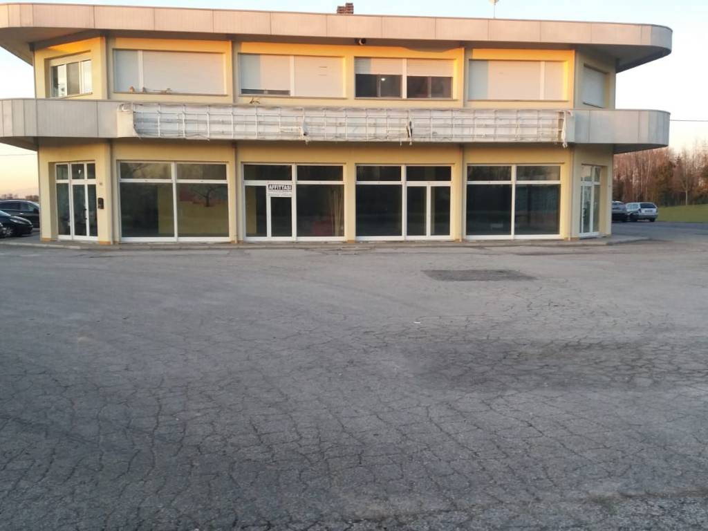 negozio in affitto a Polesella