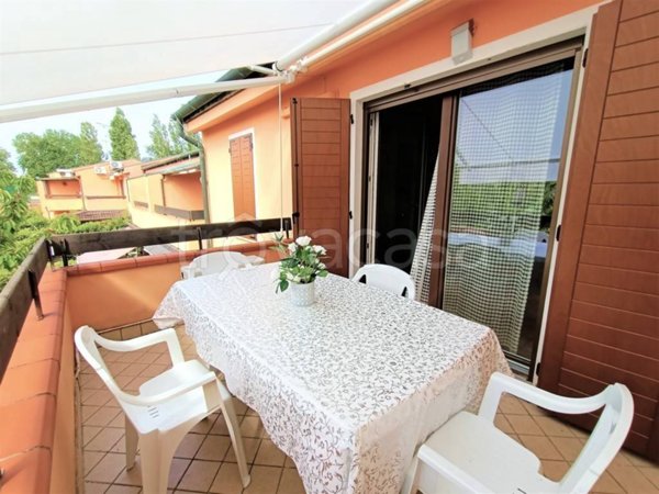 appartamento in affitto a Rosolina
