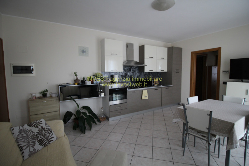 appartamento in affitto a Rosolina