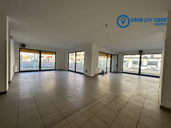 negozio in affitto a Rovigo in zona Centro Storico