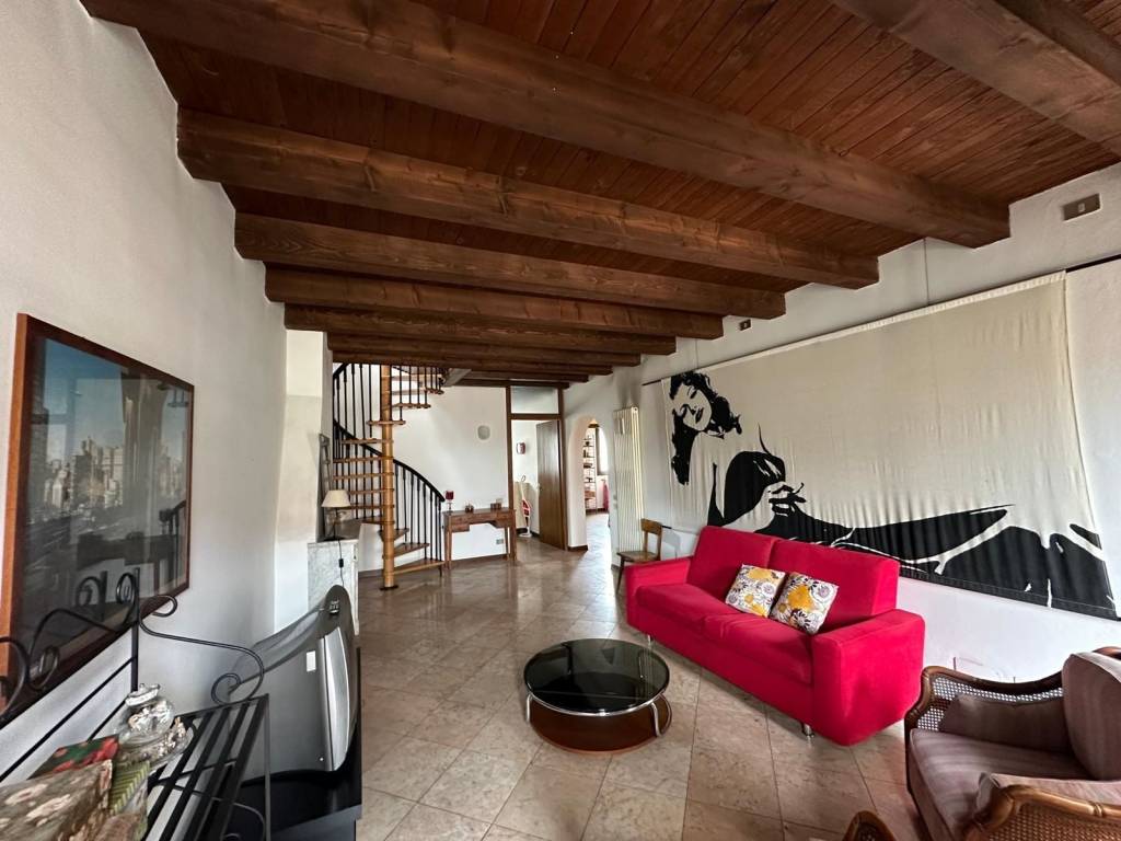 appartamento in affitto a Rovigo in zona Centro Storico