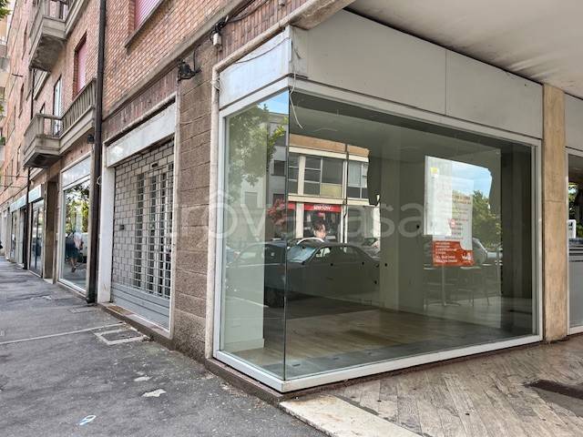 negozio in affitto a Rovigo in zona Centro Storico