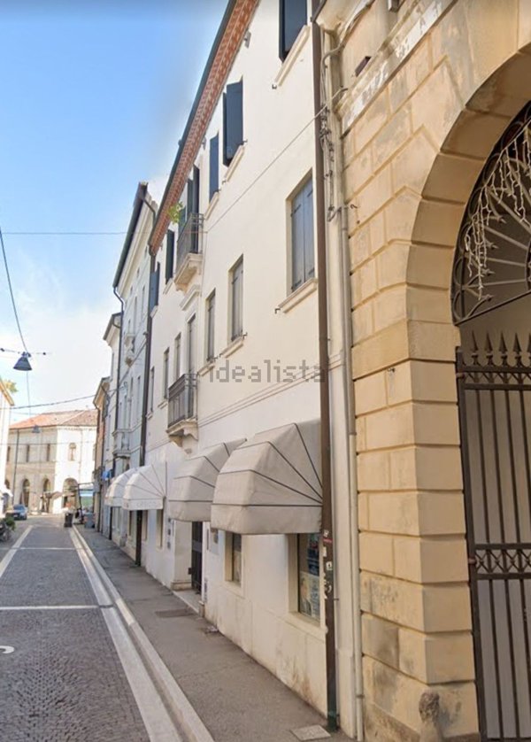 appartamento in affitto a Rovigo in zona Centro Storico