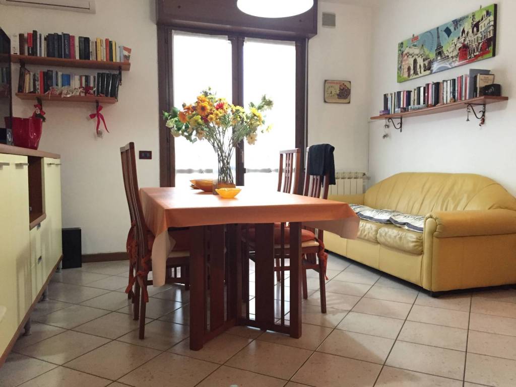 appartamento in affitto a Rovigo in zona Tassina