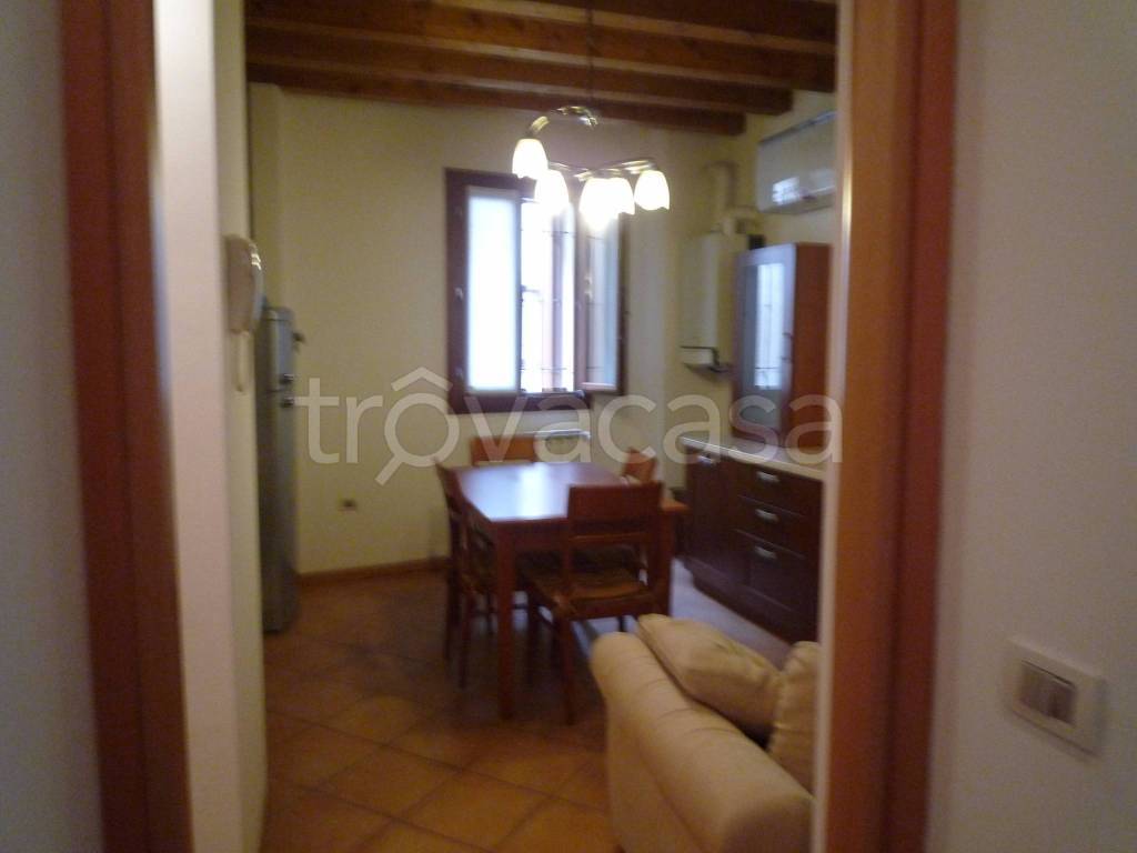 appartamento in affitto a Rovigo in zona Centro Storico