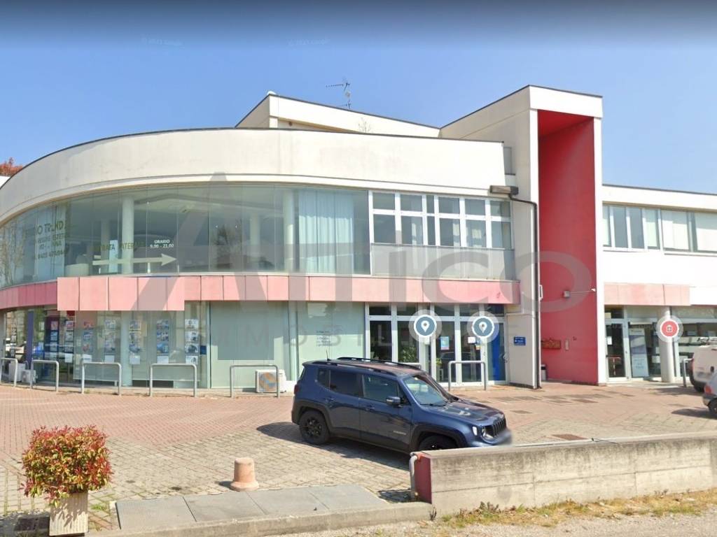 negozio in affitto a Rovigo in zona Centro Storico