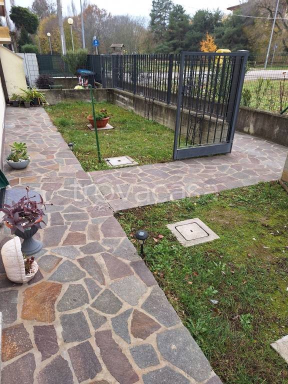 appartamento in affitto a Rovigo in zona Commenda