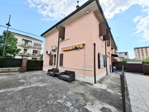 casa semindipendente in affitto a Rovigo in zona Centro Storico