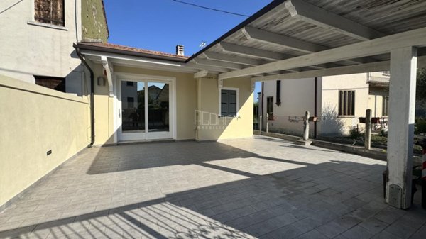 quadrivano in affitto a Rovigo