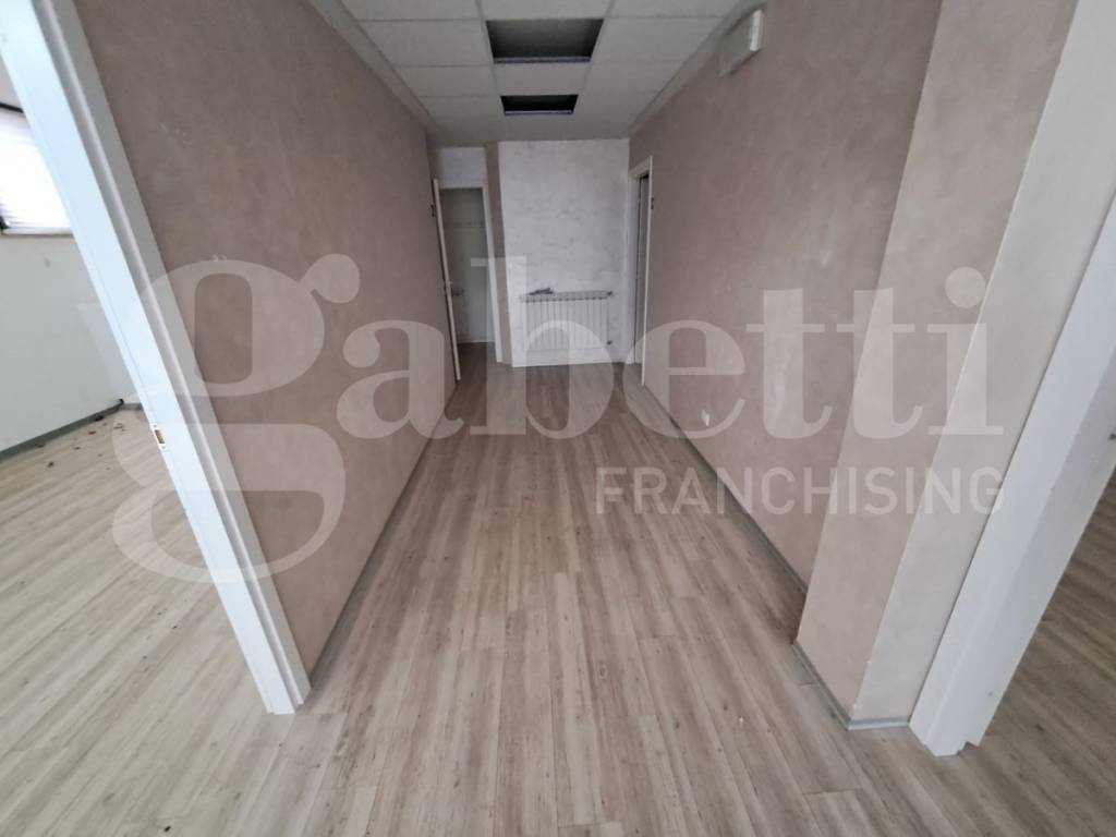 ufficio in affitto a Rovigo in zona Tassina