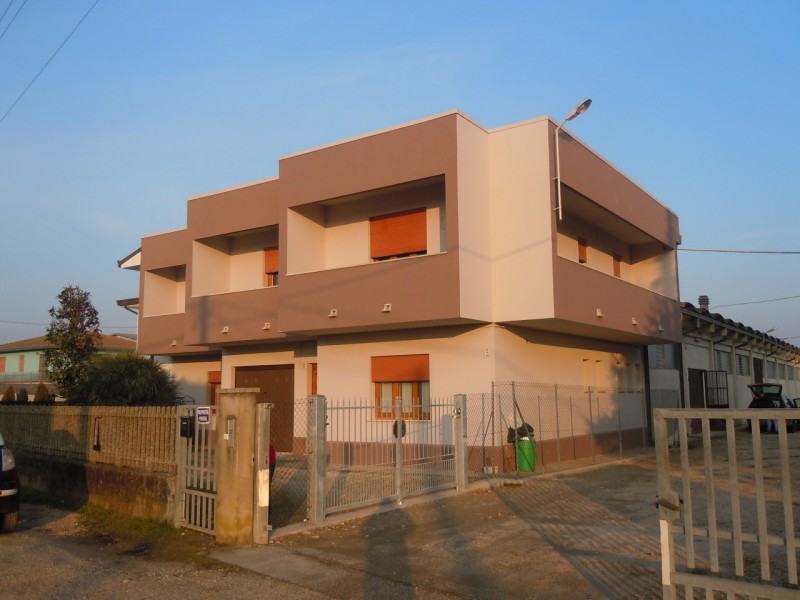 capannone in affitto a Taglio di Po