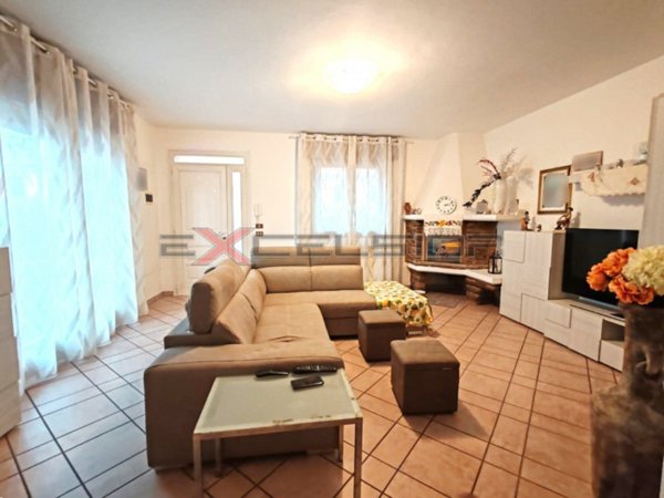 appartamento in affitto a Porto Viro