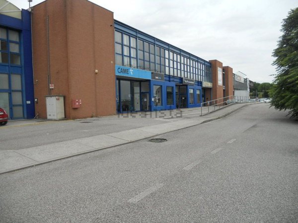 capannone in affitto a Bagnaria Arsa in zona Sevegliano