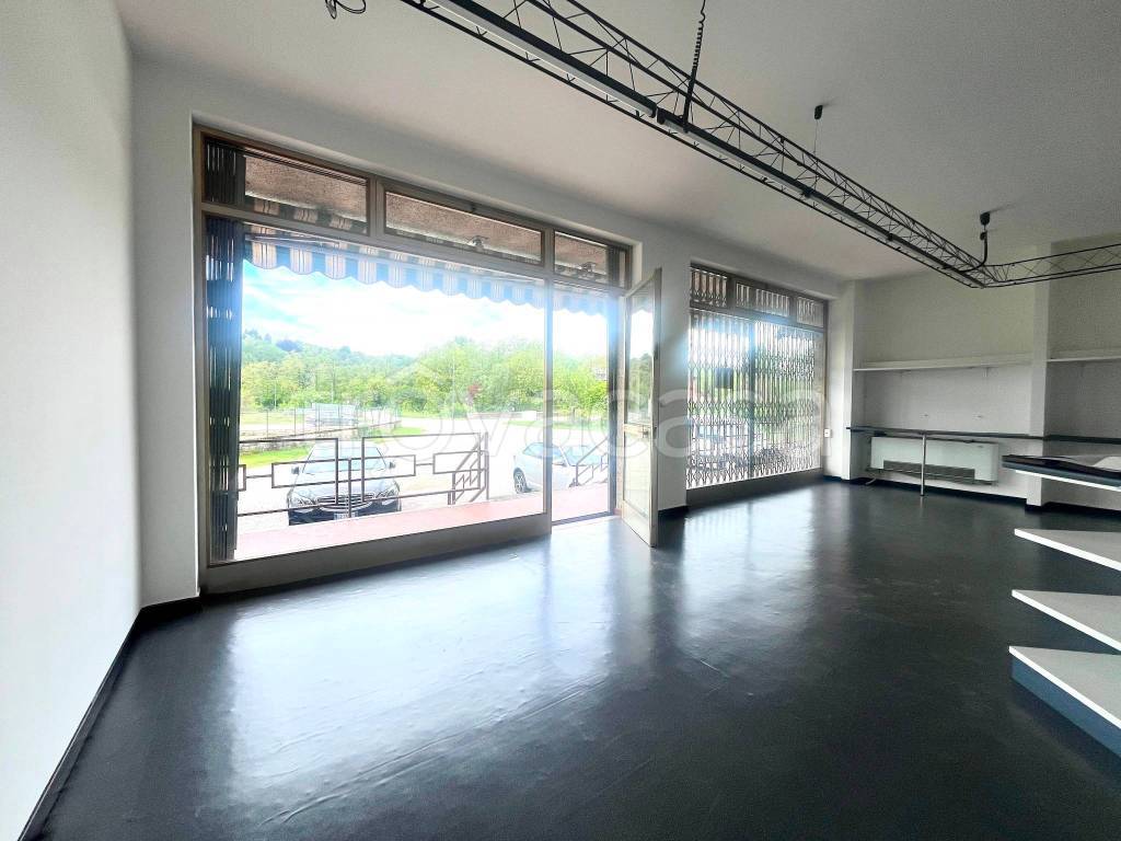 negozio in affitto a Cassacco