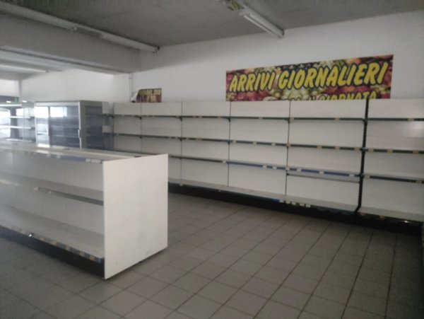 negozio in affitto a Cassacco