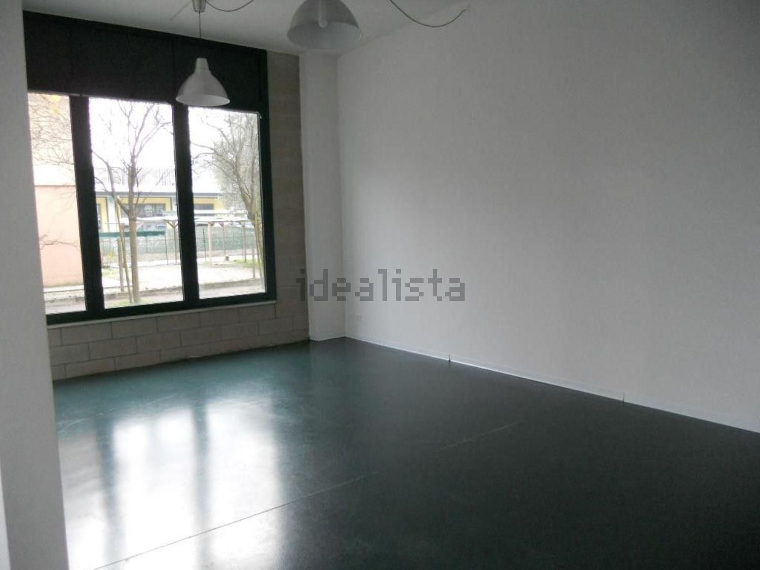 negozio in affitto a Cervignano del Friuli