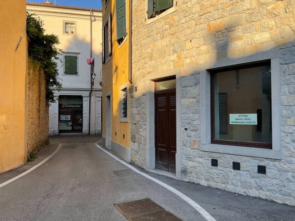 negozio in affitto a Cividale del Friuli