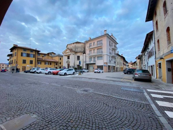 negozio in affitto a Cividale del Friuli