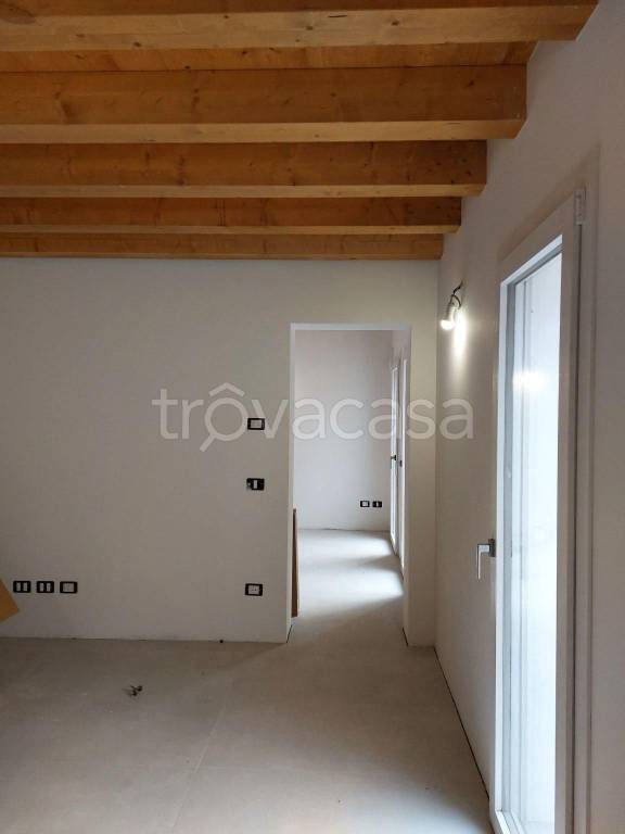 casa indipendente in affitto a Codroipo