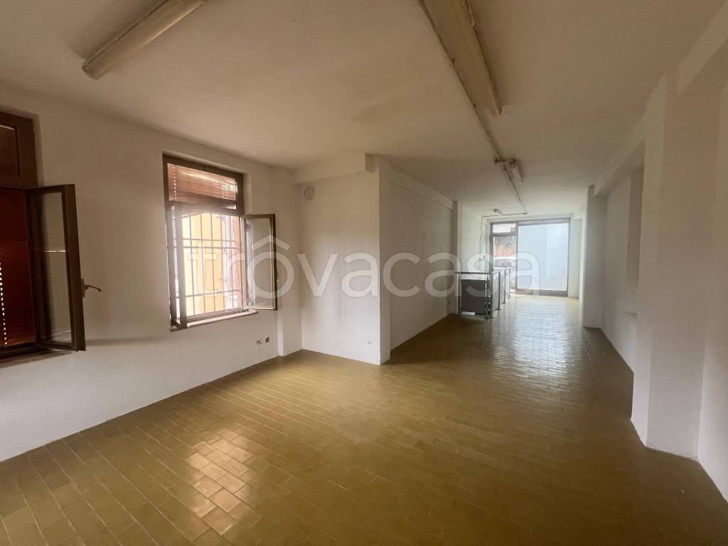 locale commerciale in affitto a Fagagna