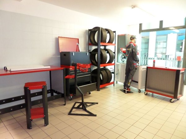 locale commerciale in affitto a Fagagna in zona Ciconicco