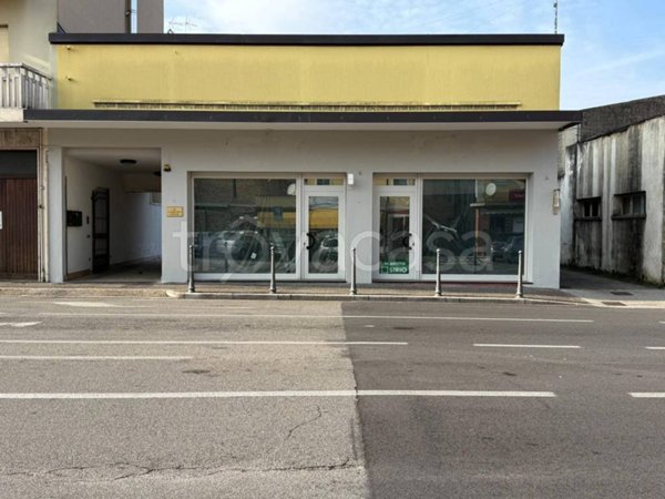 negozio in affitto a Latisana