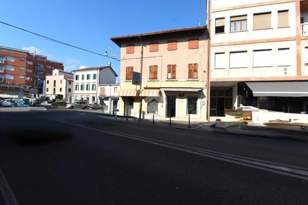 negozio in affitto a Latisana