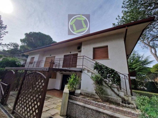 appartamento in affitto a Lignano Sabbiadoro in zona Riviera