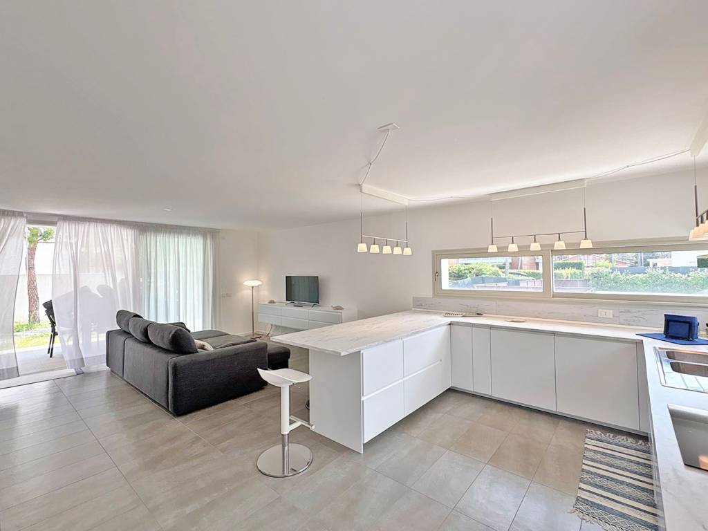 casa indipendente in affitto a Lignano Sabbiadoro