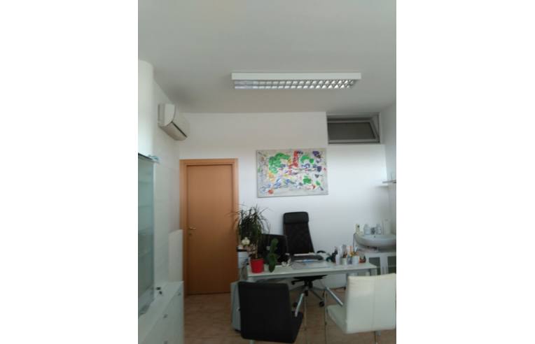 ufficio in affitto a Lignano Sabbiadoro