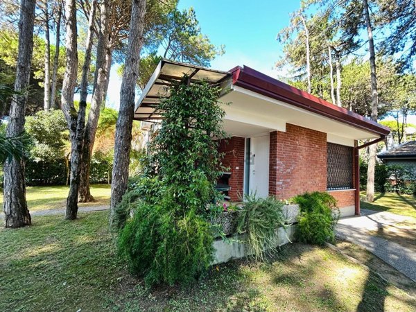 appartamento in affitto a Lignano Sabbiadoro in zona Pineta