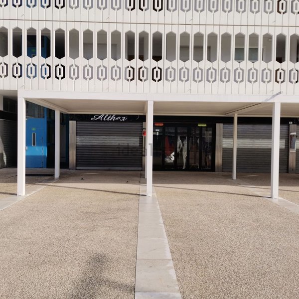 negozio in affitto a Lignano Sabbiadoro