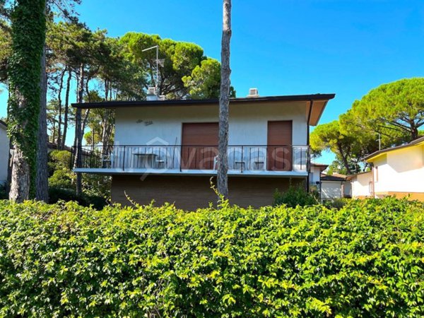 appartamento in affitto a Lignano Sabbiadoro in zona Pineta