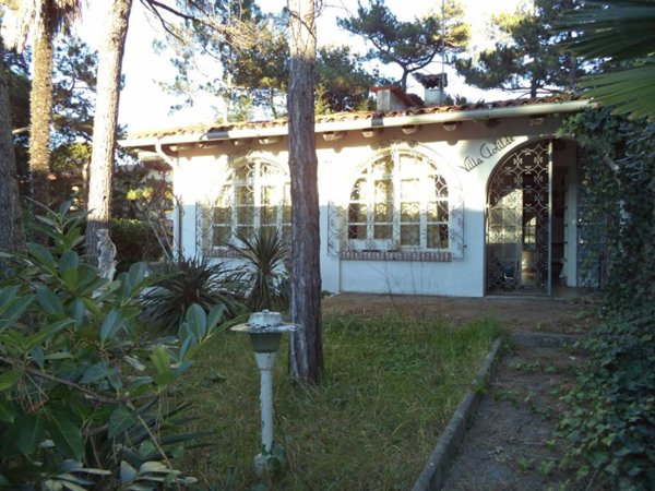 casa indipendente in affitto a Lignano Sabbiadoro in zona Pineta