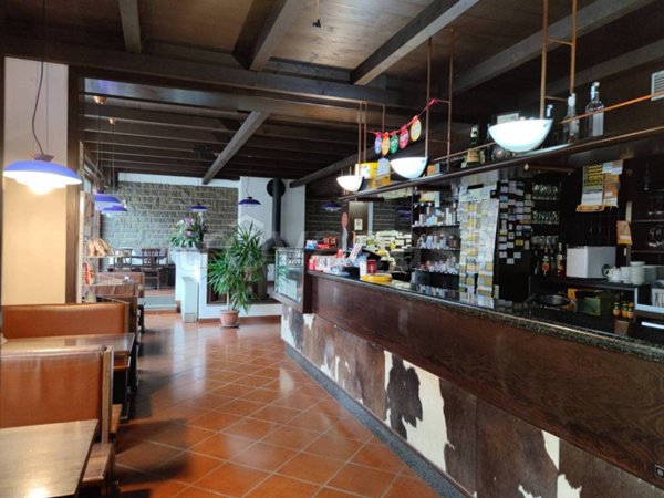 negozio in affitto a Manzano in zona San Nicolò